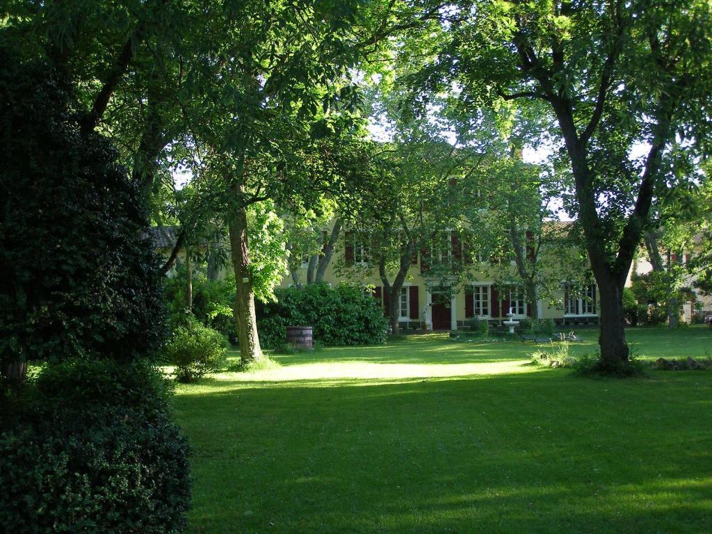 Le Relais Du Silence Chateau Lavail Labastide-dʼAnjou Buitenkant foto
