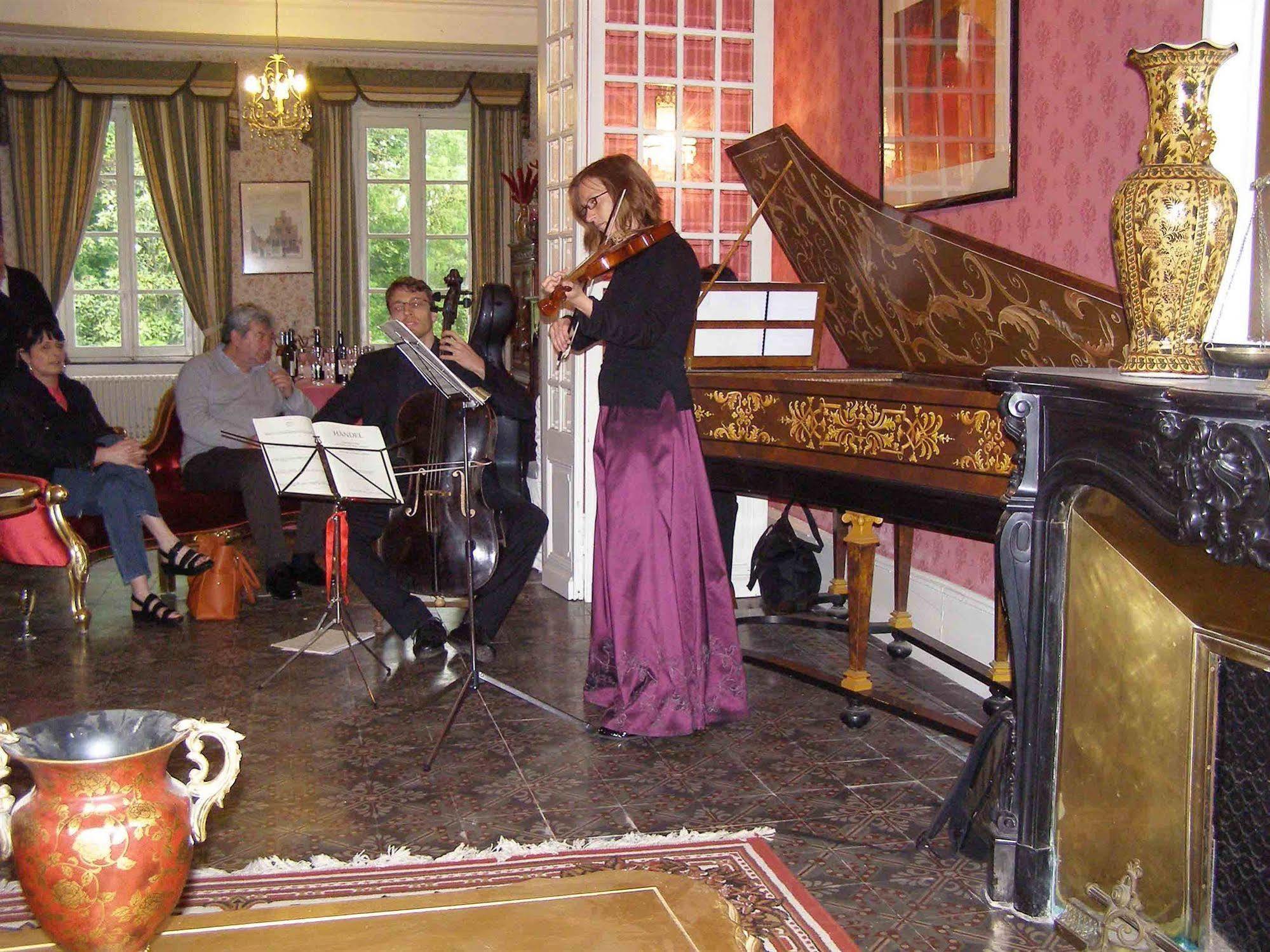 Le Relais Du Silence Chateau Lavail Labastide-dʼAnjou Buitenkant foto