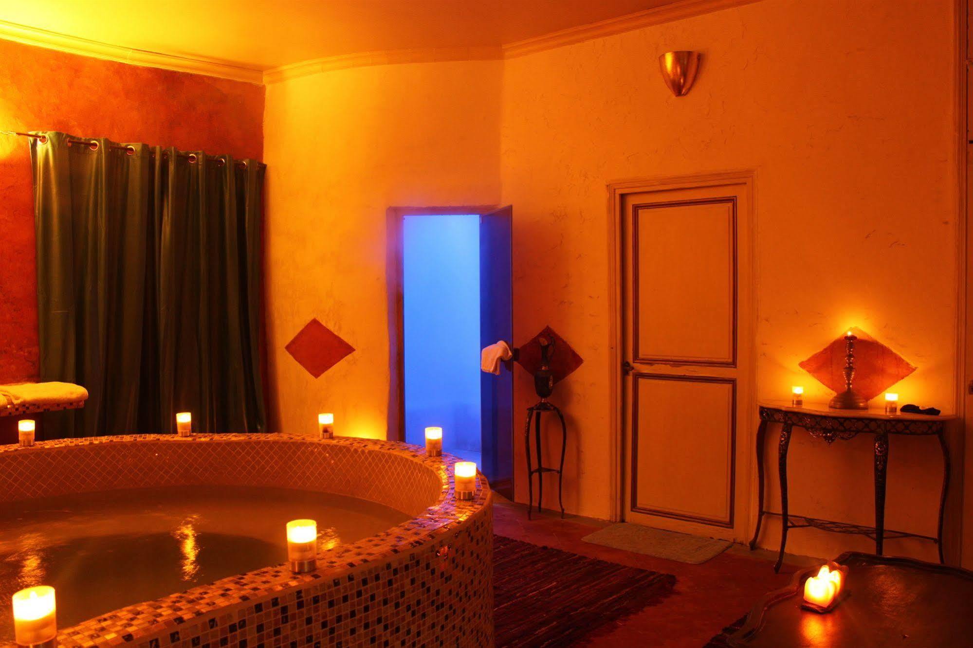 Le Relais Du Silence Chateau Lavail Labastide-dʼAnjou Buitenkant foto