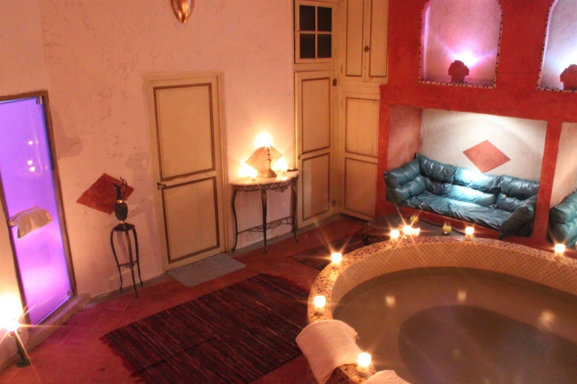 Le Relais Du Silence Chateau Lavail Labastide-dʼAnjou Buitenkant foto